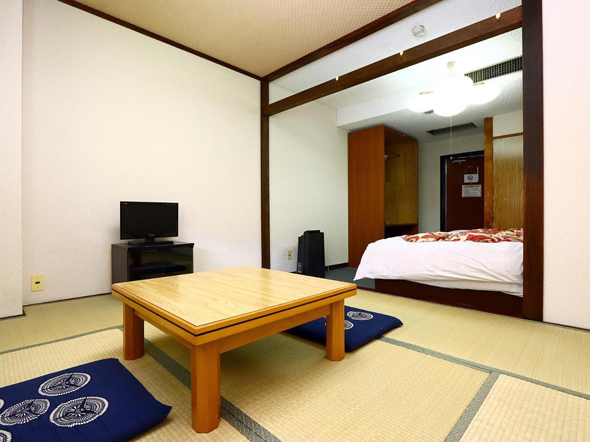 Hotel New Bernina Nagano Zewnętrze zdjęcie