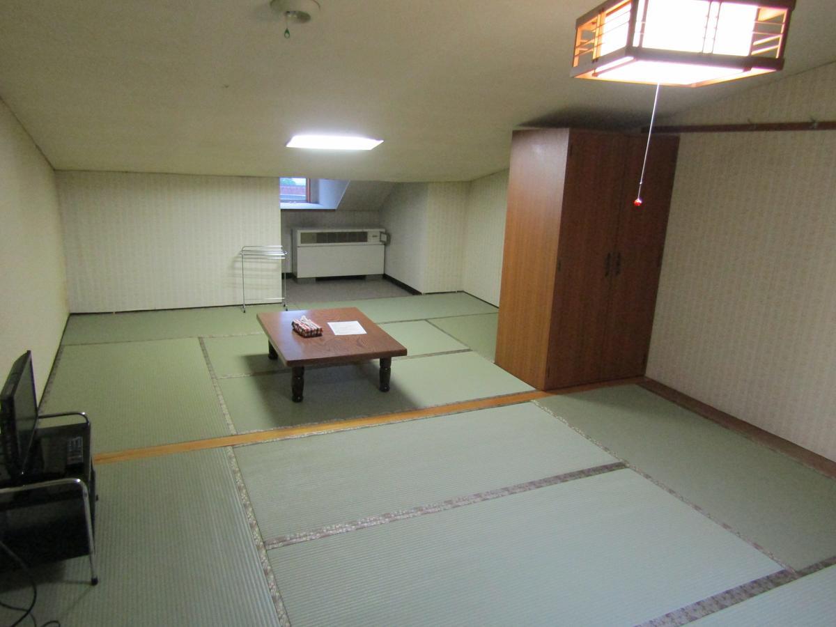 Hotel New Bernina Nagano Zewnętrze zdjęcie