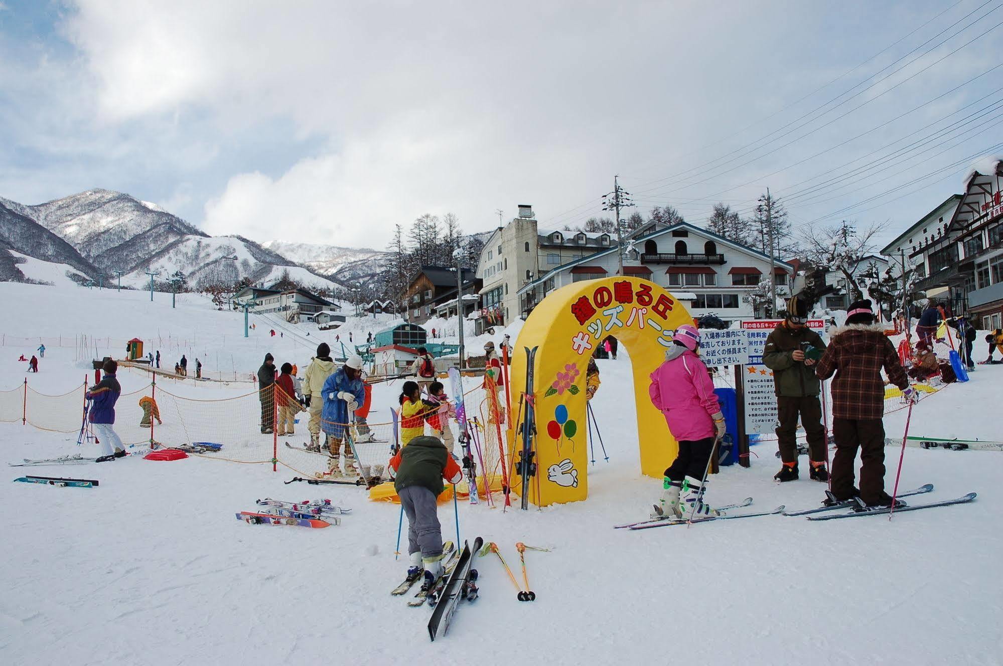Hotel New Bernina Nagano Zewnętrze zdjęcie
